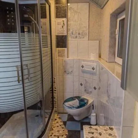 Gezellige Villa Met Zwembad *