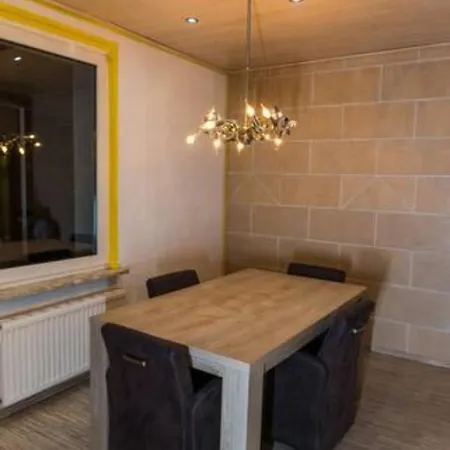 Gezellige Villa Met Zwembad