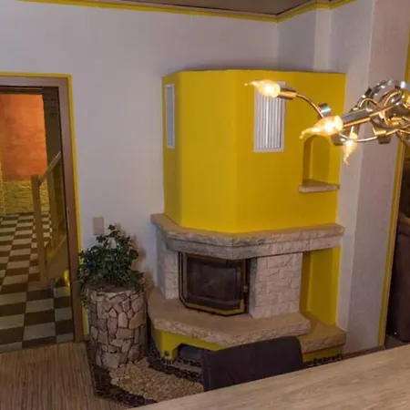 Gezellige Villa Met Zwembad